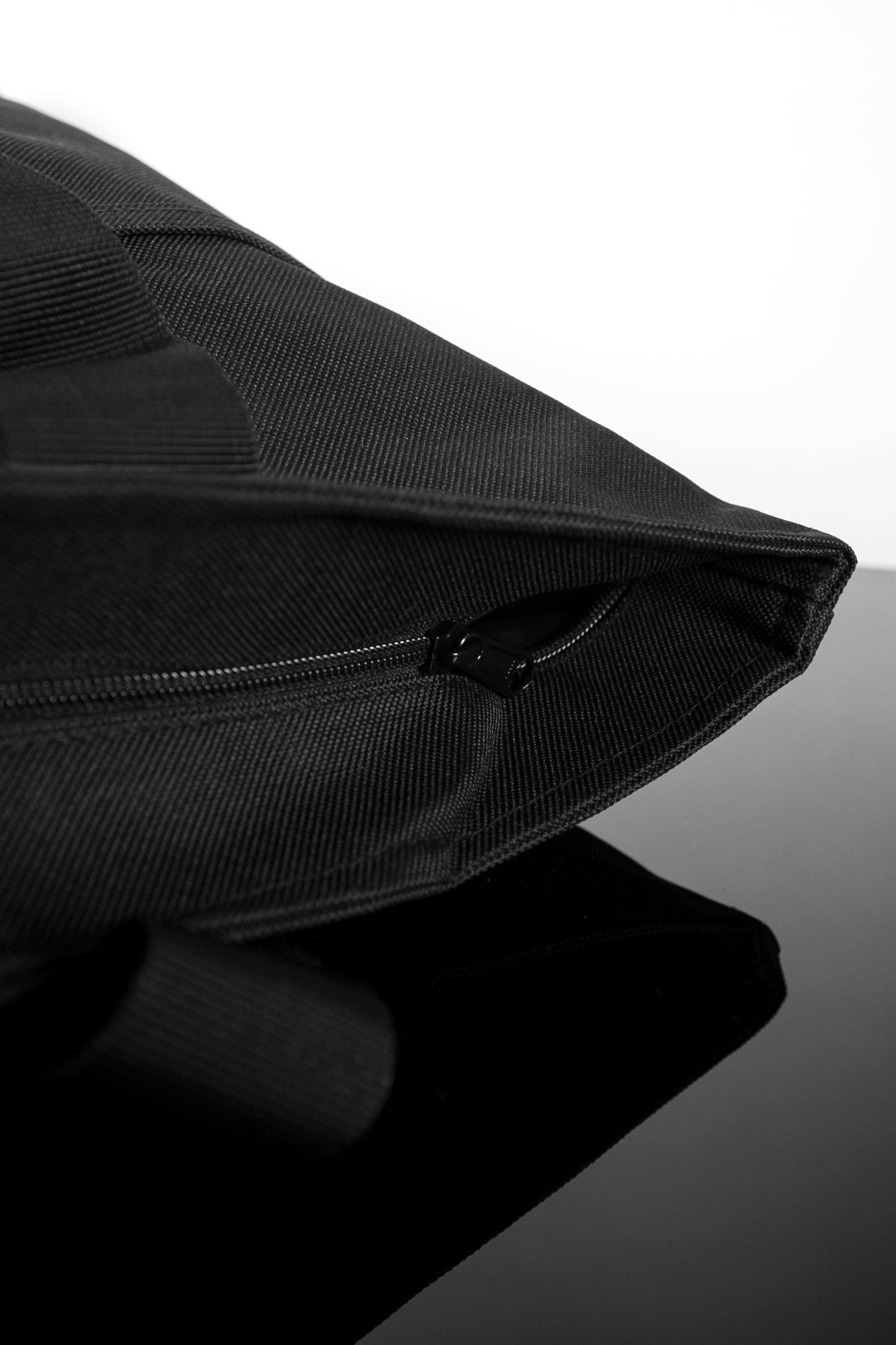 Super Heavy Duty Tote Bag (Fit 12+ Spray Cans)